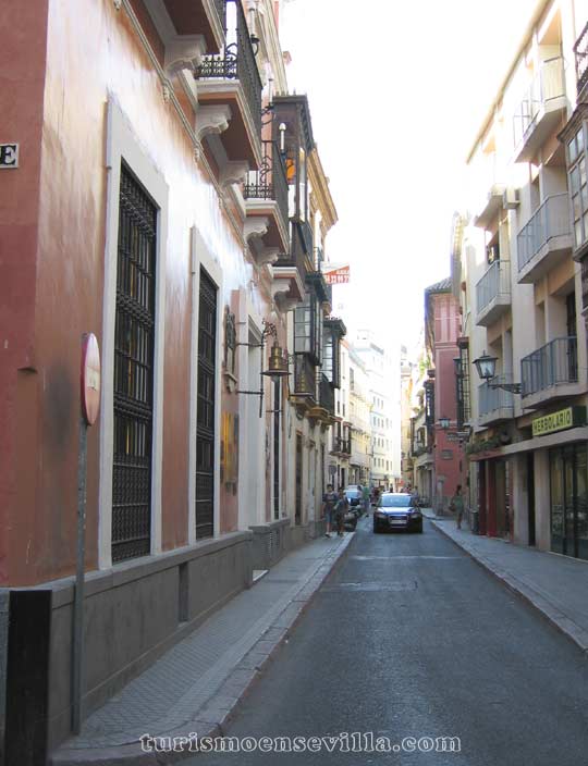 Calle Zaragoza de Sevilla
